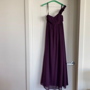 Purple evening gown 👗